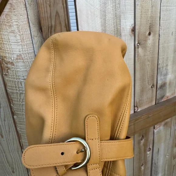 Vintage Coach Crossbody Buckle Bag - Picture 8 of 13